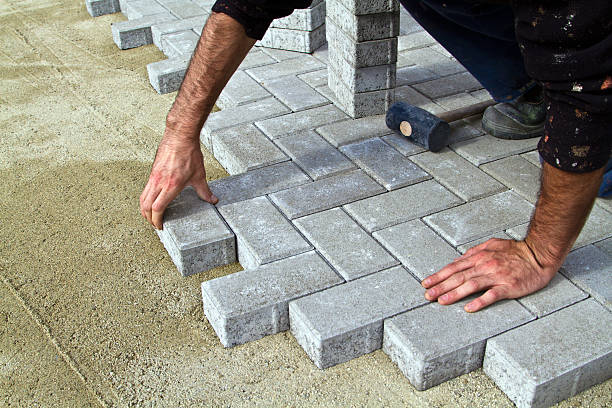 Best Commercial Driveway Pavers  in Collinsvle, IL